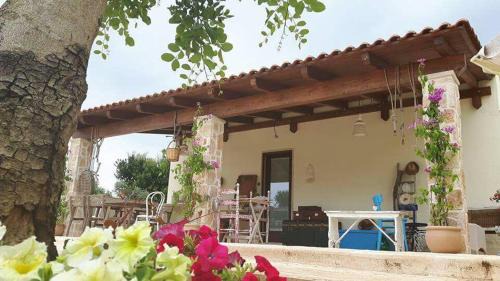Locorotondo House | Pet-Friendly Grano Arso Appartamento with Perfect Scores