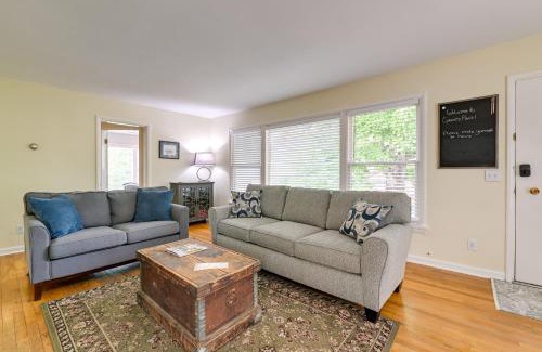 Grants Pass House | Relaxing Grants Pass Getaway with Pet-Friendly Amenities