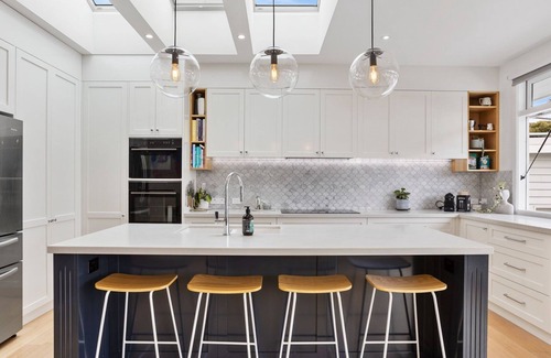 Geilston Bay House | Granville House - Hamptons style
