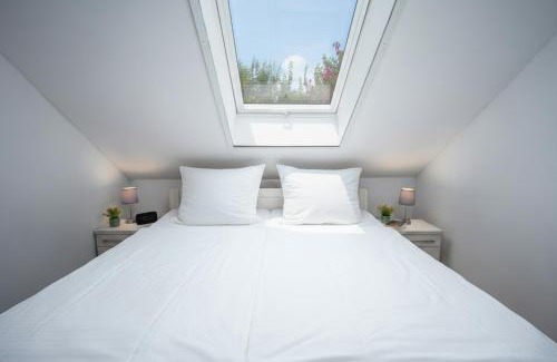 Krummhoern Apartment | Grashaus Leevke: Family & Pet Friendly, Rated 9.5/10
