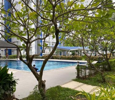 Bagong Pag-asa Apartment | Family-Friendly Stay at Grass Residence Tower2 29th