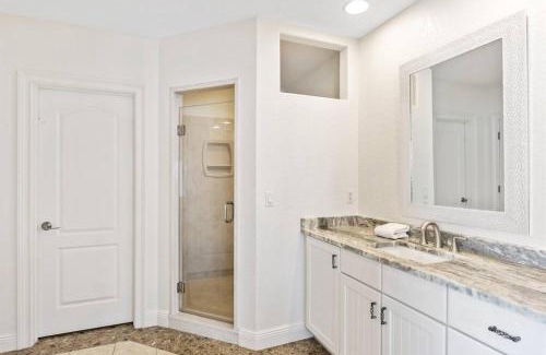 Crystal Shores House | Seaside Escape at Grateful by The Sea Crystal Shores