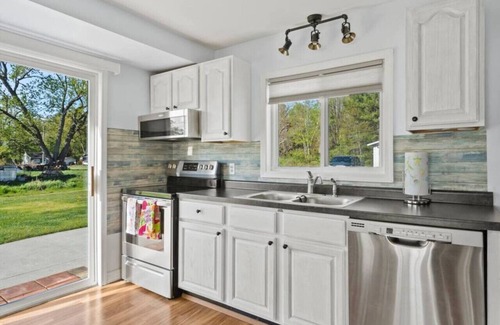 Burtchville House | Comfortable 2-Bedroom Retreat, Just 15 Min from Lex!