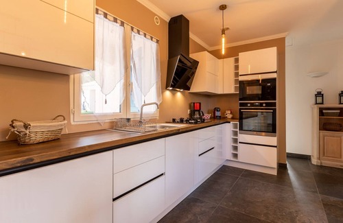 Anglars-Nozac House | Delightful Holiday Home in the Heart of Périgord Noir