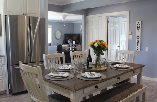 Sebastopol House | Experience Gravenstein Getaway in Sebastopol: Pet-Friendly Retreat