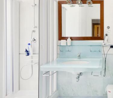 Gravina in Puglia House | Guest Rated Gravina Suite Apartment with Prime Amenities