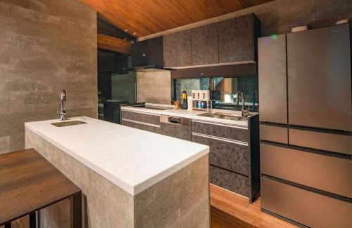 Echo Land House | Discover Gravity by The Hakuba Collection: 4-Star Retreat