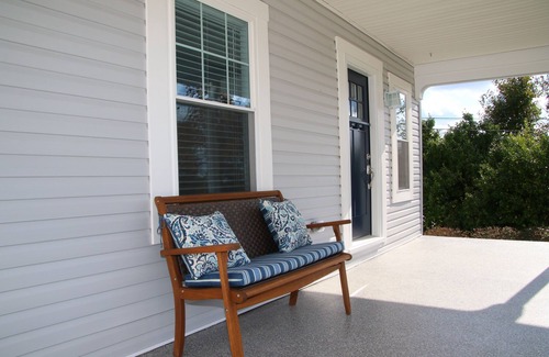 Williamstown House | Discover Gray's Landing: Newly Renovated with Lake Views