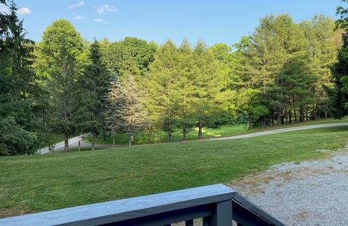 Mouth of Wilson House | Grayson Gravel Traverse Gem: Family-Friendly Retreat Awaits