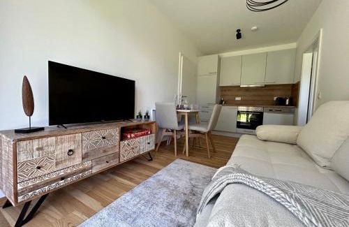 Graz-Straßgang Apartment | Ideal Graz Getaway: Family-Friendly Comfort Awaits!