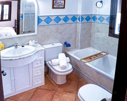 Grazalema House | Grazalema Casita Panorama - Breathtaking Views & Wi-Fi