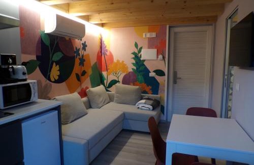 Mistretta Apartment | Top-Rated Grazia's House: Family-Friendly with Kitchen