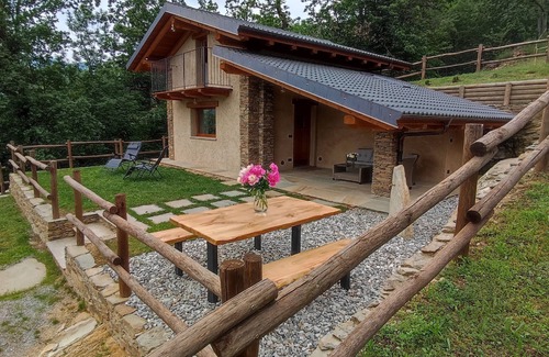 Roccabruna House | Tranquil Retreat Surrounded by Nature and Peaceful Bliss