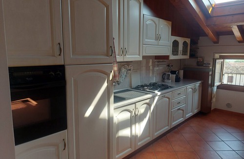 Caprino Veronese House | Guest Rated 10/10: Graziosa Mansarda with Kitchen Access