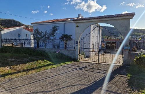 Rijeka Apartment | Experience Grbaste51-Svilno, Rijeka - Guest Rated 10/10!