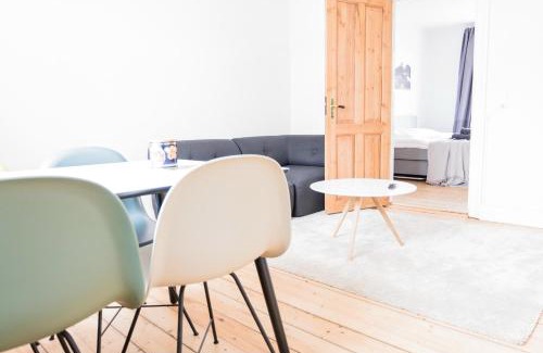 Øgadekvarteret Apartment | Cozy 1-Bed Retreat in Øgadekvarteret for Families