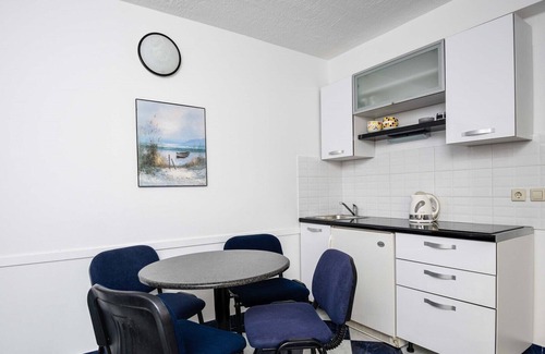 Kuciste Apartment | Great 2+2 Apartment very close to the sea.