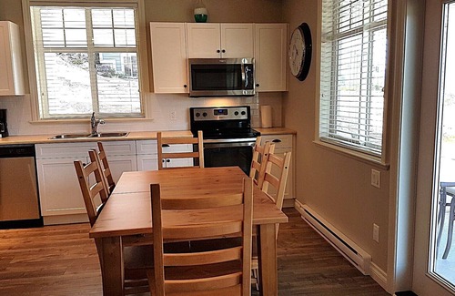 Okanagan-Similkameen Apartment | Great 2 bedroom suite at The Cottages