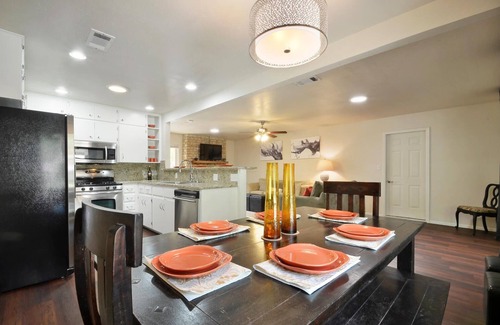 North Austin Civic Association House | Family-Friendly 3-Bedroom Home in Central Austin