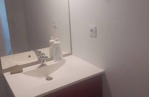 Roques Apartment | Convenient Apartment with Kitchen & Child-Friendly Amenities