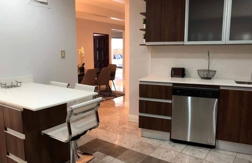 San Antonio Apartment | Inviting Apartment with Spectacular City Views & Pool