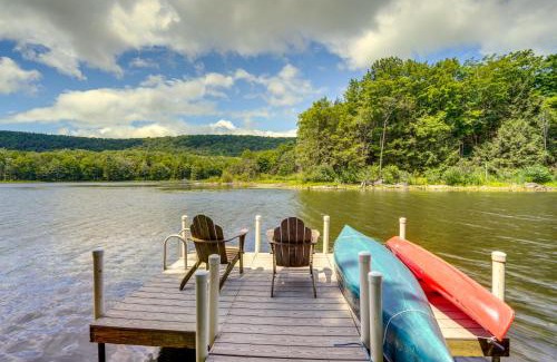 Glendale House | Family-Friendly Great Barrington Lakeside Retreat with Kayaks
