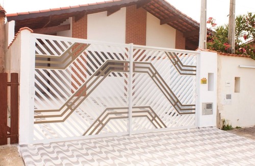 Balneario Arpoador House | Idyllic Beach House at Arpoador – Rated 10/10 & Pet Friendly