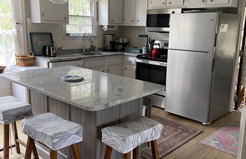South Dennis House | Prime Oceanfront Location, Pet-Friendly & Rated 9.8/10