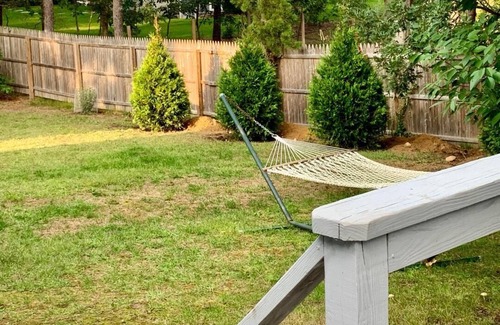 South Dennis House | Prime Oceanfront Location, Pet-Friendly & Rated 9.8/10