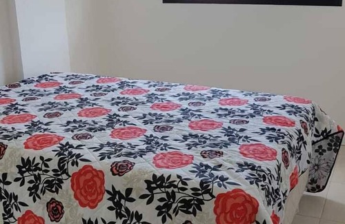Ondina Apartment | Prime Ondina Location with Pool and Kitchen Access