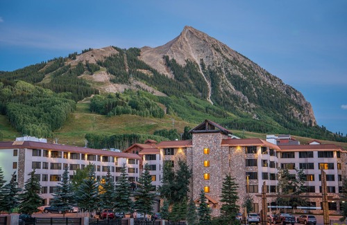 Crested Butte Apartment | Cozy Mountain Suite with Pool & Spa - Guest Rated 9.2/10