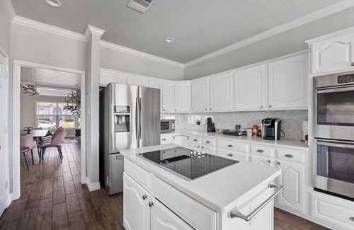 Rowlett House | GREAT DEAL! Huge and Stylish Lake View House in Rowlett