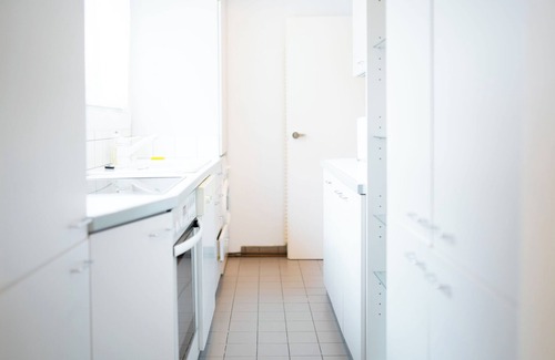 Oberdobling Apartment | Inviting Apartment Steps from Vienna's City Center