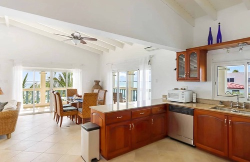 Simpson Bay Condo | Escape to Simpson Bay: Oceanfront Bliss Awaits You
