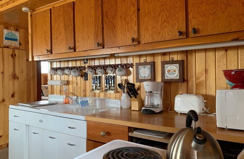 Grand Marais House | Unplug in a Newly Renovated Cottage on Lake Superior