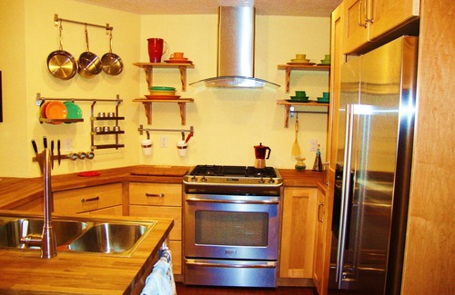 Newport House | Coastal Views & Family-Friendly Amenities in Oregon