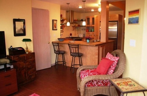 Newport House | Coastal Views & Family-Friendly Amenities in Oregon