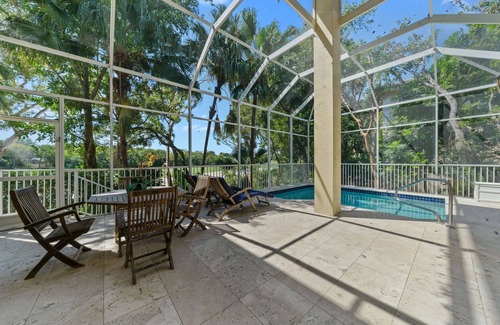 Key Largo House | Inviting Family Retreat with Pool and Scenic Lake Views