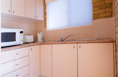 Mollymook Beach House | Mollymook Beach House: Breathtaking Views & Unlimited WIFI