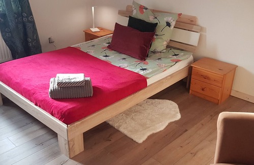 Nordstadt Apartment | Inviting BIO Accommodation for 2-6 Near DK & FL Port