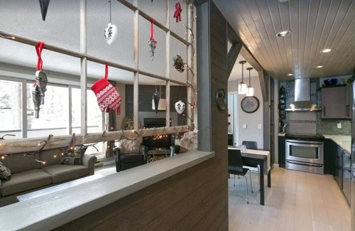 Big White Ski Resort Condo | Ideal Retreat for Couples, Steps from Village Center