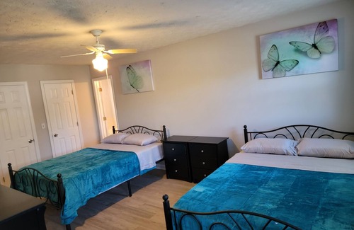 Snellville House | Perfect for Groups Near Atlanta with Pet-Friendly Amenities