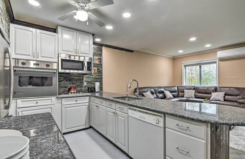 Vernon Condo | Great Gorge Getaway with Family-Friendly Amenities