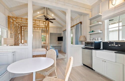 Johns Island House | Serene Creekside Bungalow at Kiawah River - 10/10 Rated