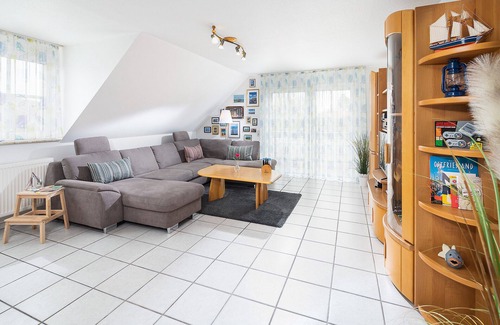 Werdum Apartment | Unforgettable Family Getaways Near Werdum's Pet Park