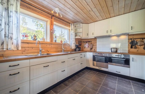 Kviteseid House | Great home for large groups in Vrådal
