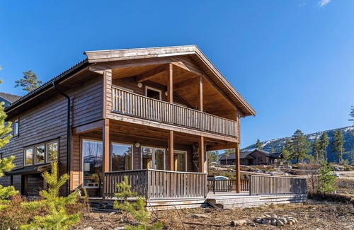 Kviteseid House | Great home for large groups in Vrådal