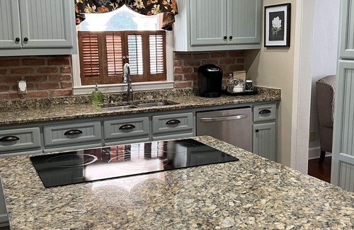 Douglas House | Ideal Getaway Near Downtown Douglas with Ocean View