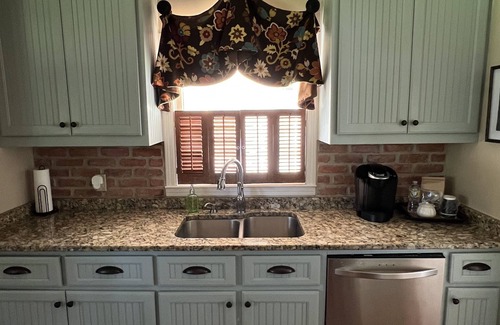 Douglas House | Ideal Getaway Near Downtown Douglas with Ocean View