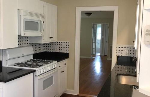 North Haven House | Convenient Stay Near Yale-New Haven with Family-Friendly Amenities